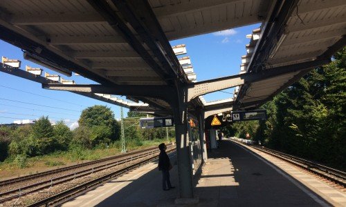 Sanierung des Bahnsteigdachs an der Haltestelle 